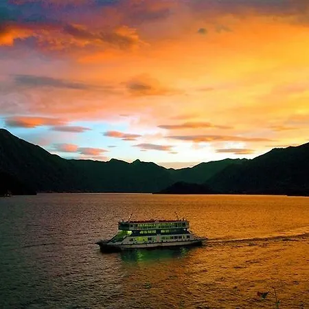 Briisa De Ness מלון